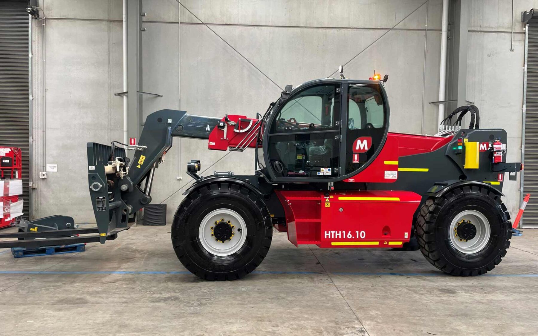 New Magni 16T Telehandler